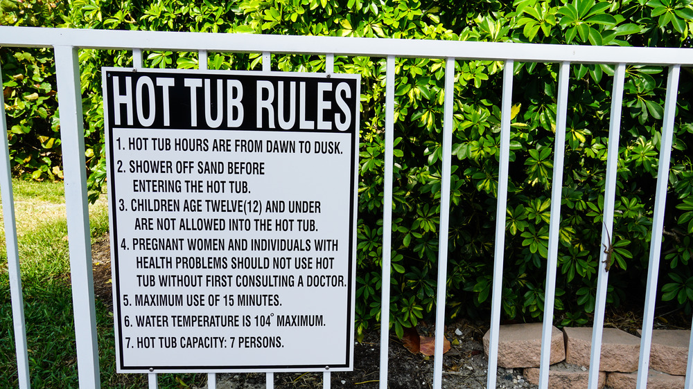 Baths While Pregnant: Relief Tips