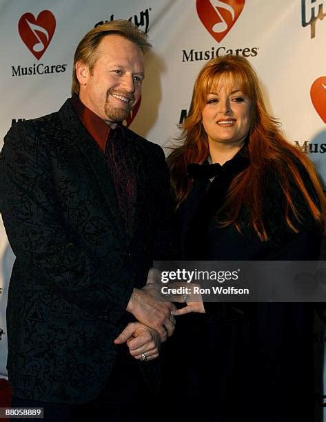 D R Roach Photos And Premium High Res Pictures Getty Images