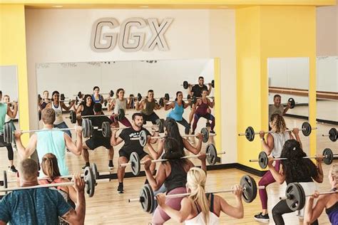 Gold's Gym Classes