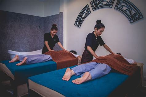How Does Vietnamese Massage Help? Book Today