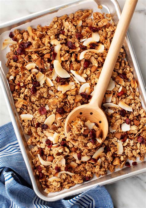 How To Prepare Granola