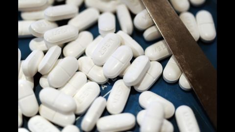 Hydrocodone/Acetaminophen: Manages Moderate To Severe Pain