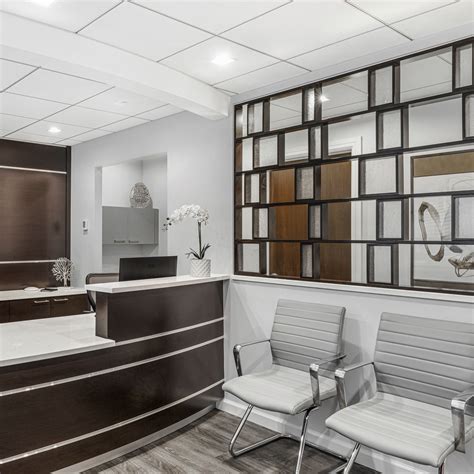 Modern Doctor S Office Designs To Implement In Your Hospital
