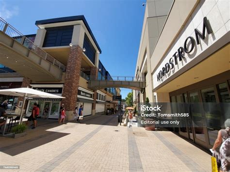 Nordstrom Broadway Plaza In Walnut Creek Walnut Creek