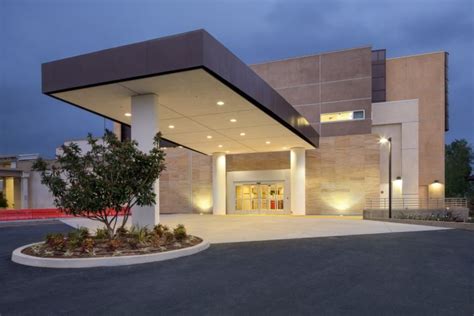 Simi Valley Hospital