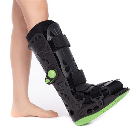 Walking Boot Guide: Faster Ankle Recovery
