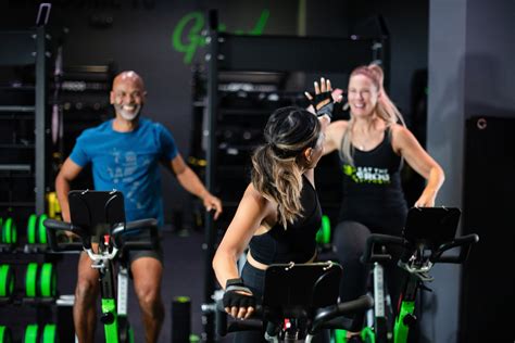 What Free Fitness Classes Near Me Are Available? Get Fit Now